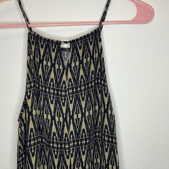 Flowy Dress - Picture 3 of 4